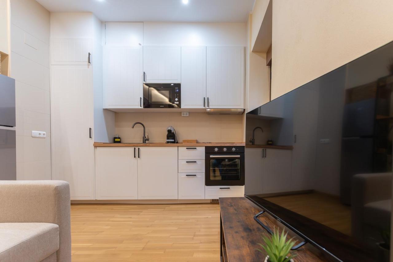 Apartamento Puerta De Cordoba- Exterior Con Balcones المظهر الخارجي الصورة