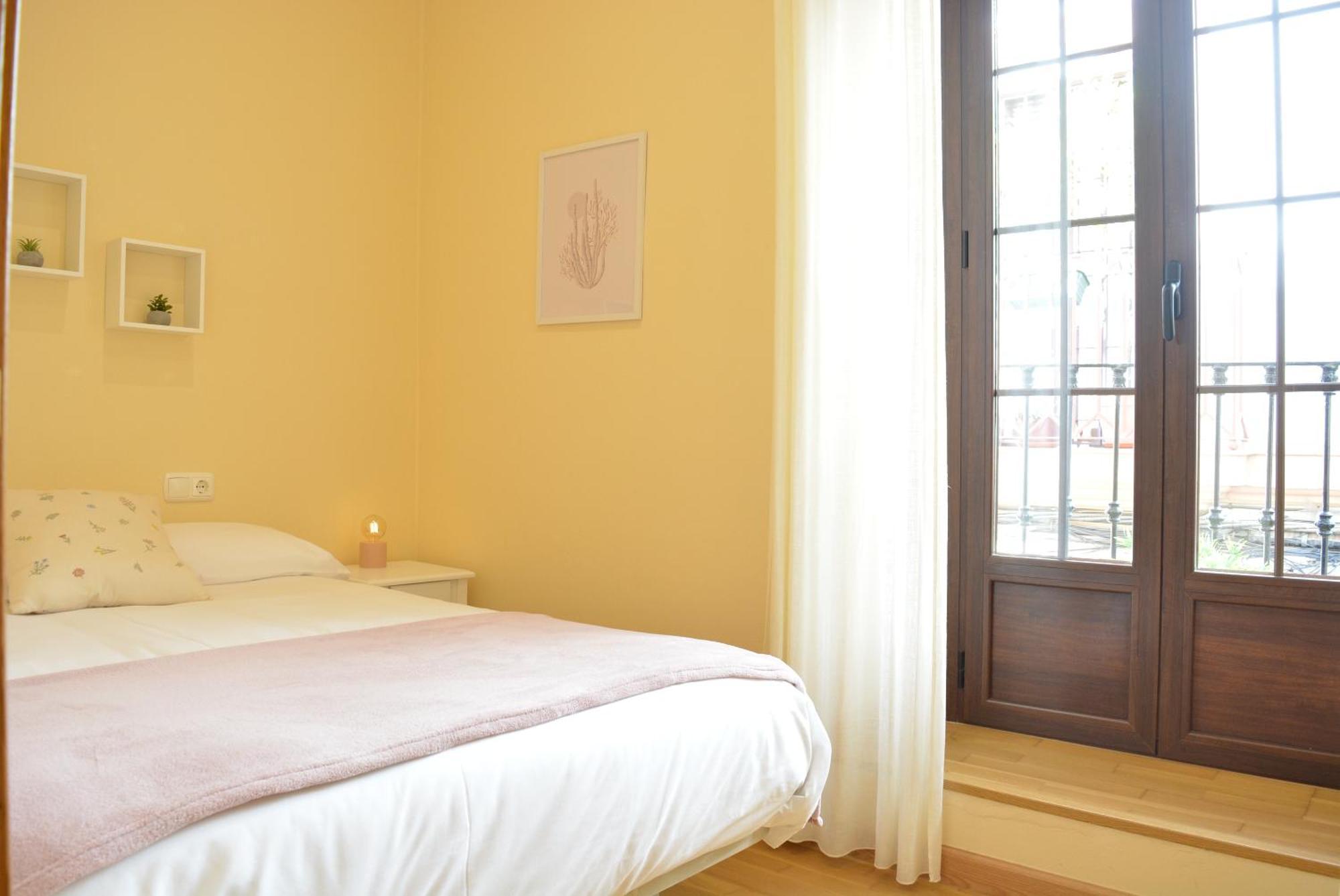 Apartamento Puerta De Cordoba- Exterior Con Balcones المظهر الخارجي الصورة