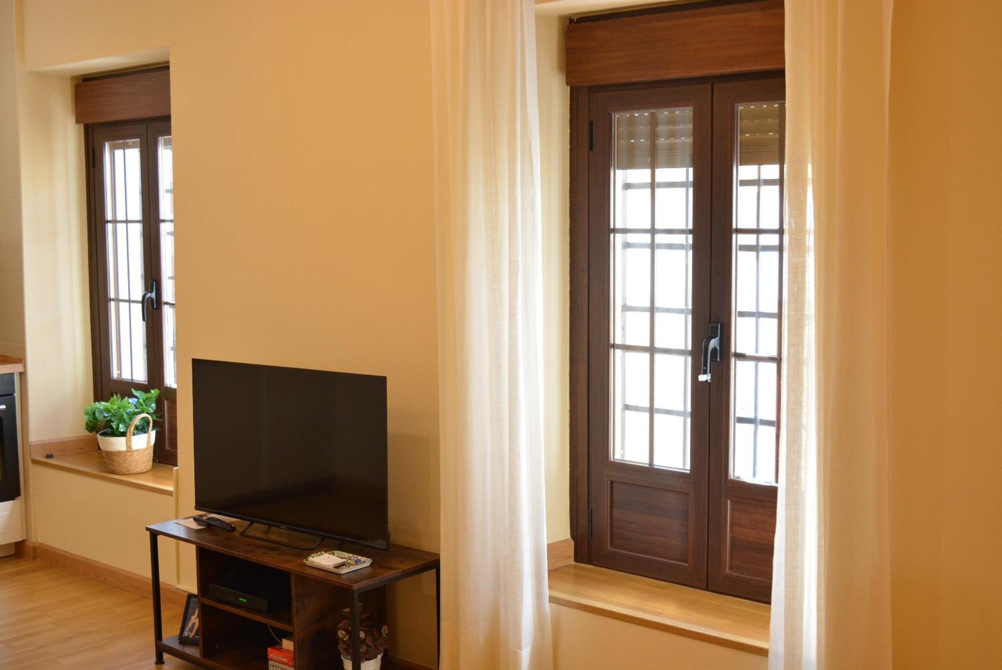Apartamento Puerta De Cordoba- Exterior Con Balcones المظهر الخارجي الصورة